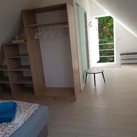 Apartment Hibiskus Appartementhaus Cserszegtomaj