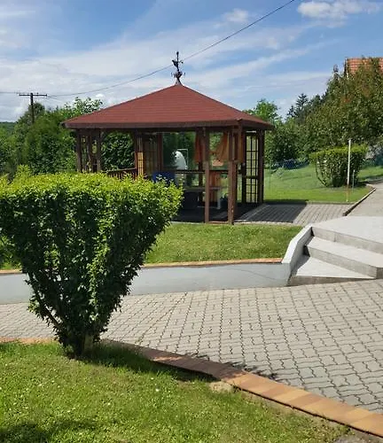 Hibiskus Appartementhaus Appartamento Cserszegtomaj